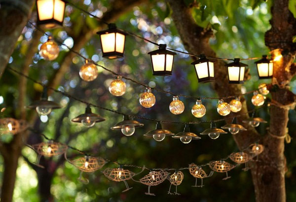 5-exterior-string-lightings.jpg